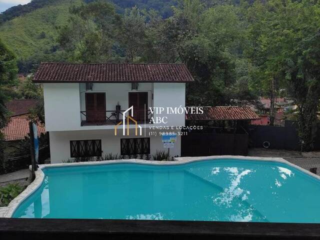 #404 - Sobrado para Venda em São Sebastião - SP