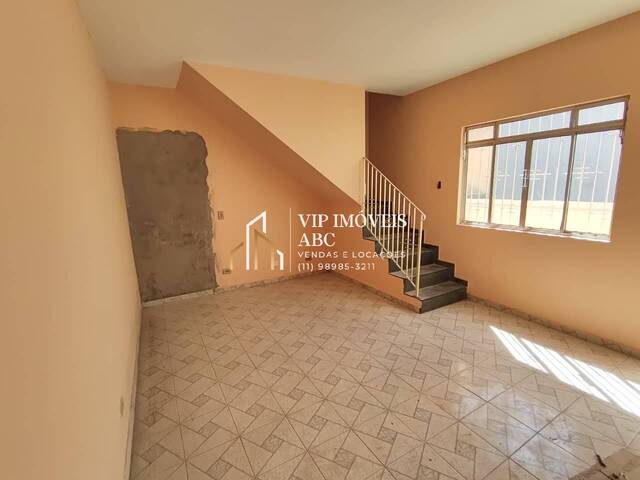 Venda em Jardim Telles de Menezes - Santo André